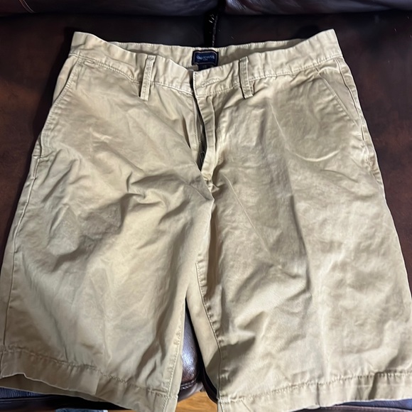 Gap - Picture 1 of 1